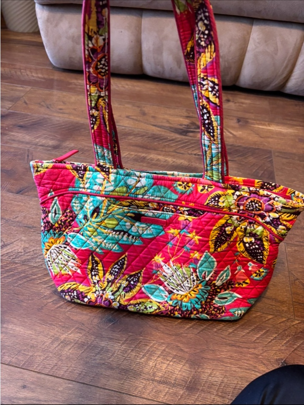 Vera Bradley Essentials Tote in Rumba Paisley